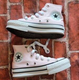 Converse Pink Girls Shoes EVA Lift Hi - Sugar Berry/White - Size 11 Youth - NIB